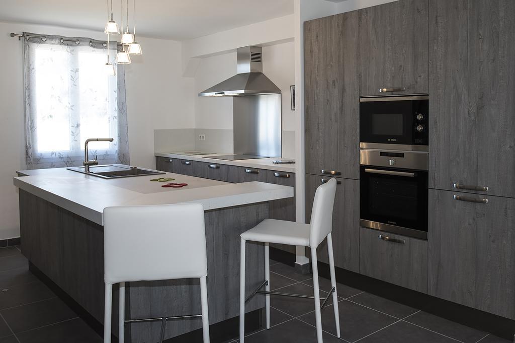 Gite Les Courlis Saint-Étienne-du-Grès Esterno foto
